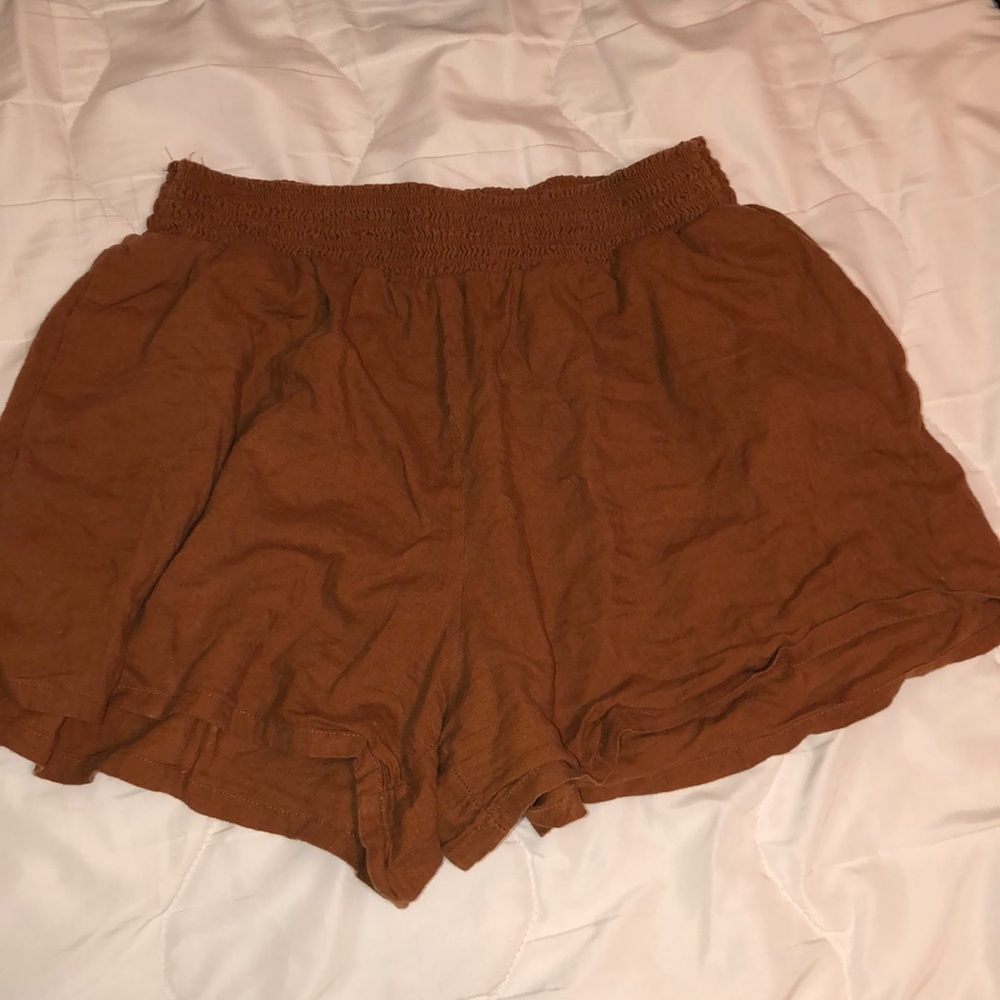 Cute Chestnut brown shorts✨